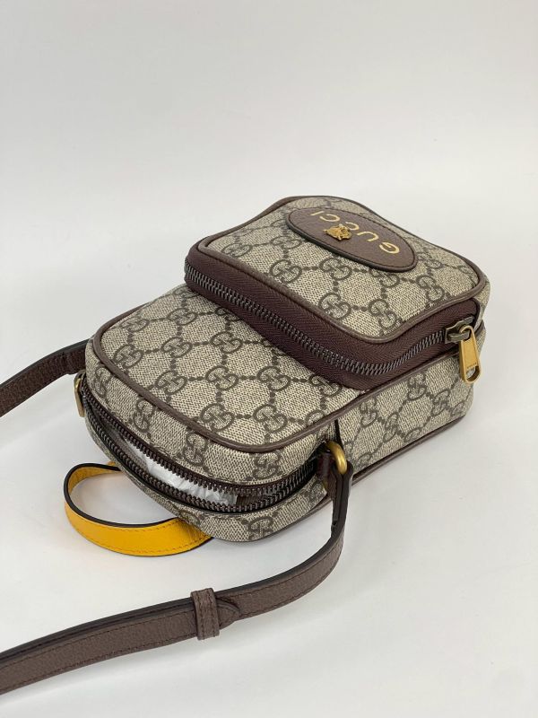 【未使用閒置品】GUCCI 虎頭雙層拉鍊記者包 