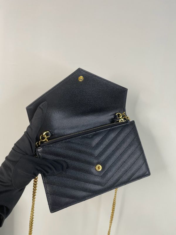 【分期0利率】YSL WOC 魚子醬鍊包黑金 19.5CM【95成新】 