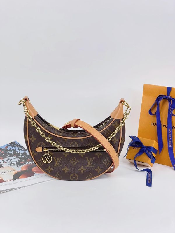 【95成新】LV LOOP PM 