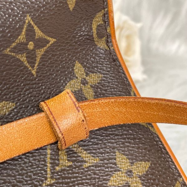 【12期0利率】LV Pochette 佛羅倫斯腰包【9成新】 