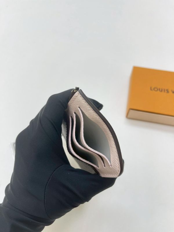 【閒置新品】LV  Romy 限量款拉鍊卡包 