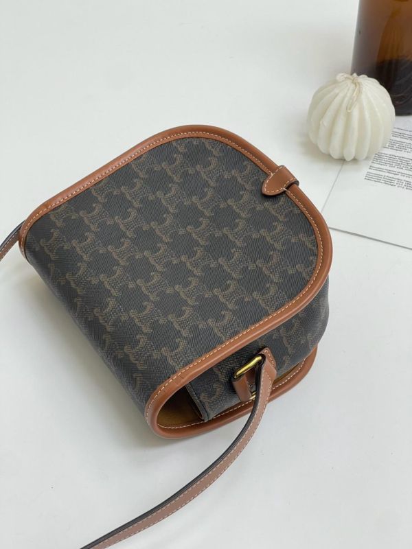 【95成新】CELINE Triomphe帆布中型Folco手袋 
