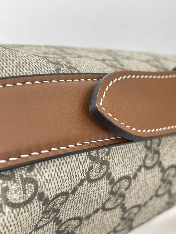 【全新品】GUCCI GG Emblem系列 中號肩背包 