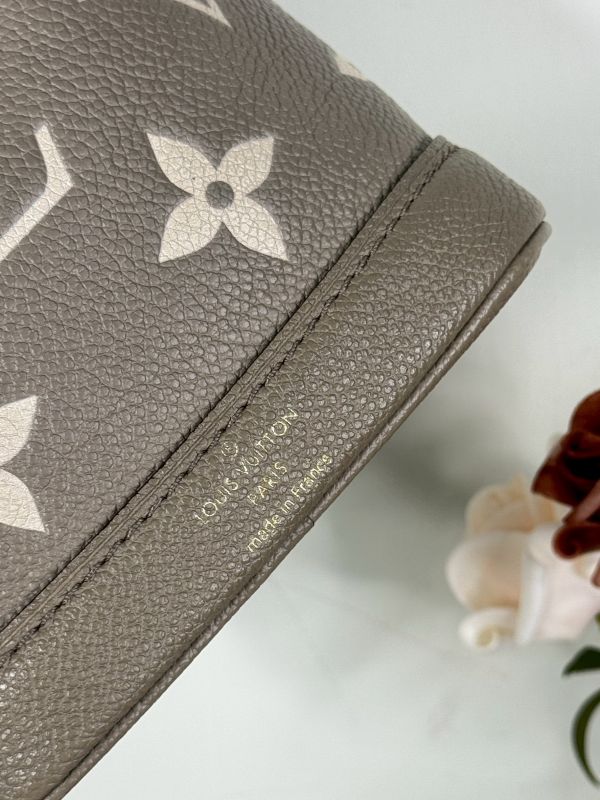 【分期0利率】LV Nano Noé 斑鳩灰 【95成新】 
