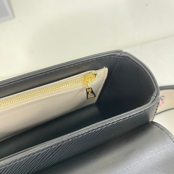 【12期0利率】LV Twist MM【23年7月台灣購證】【99成新】 