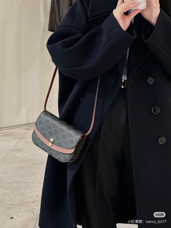 【99成新】CELINE DUO標誌印花及牛皮飾邊WOC 