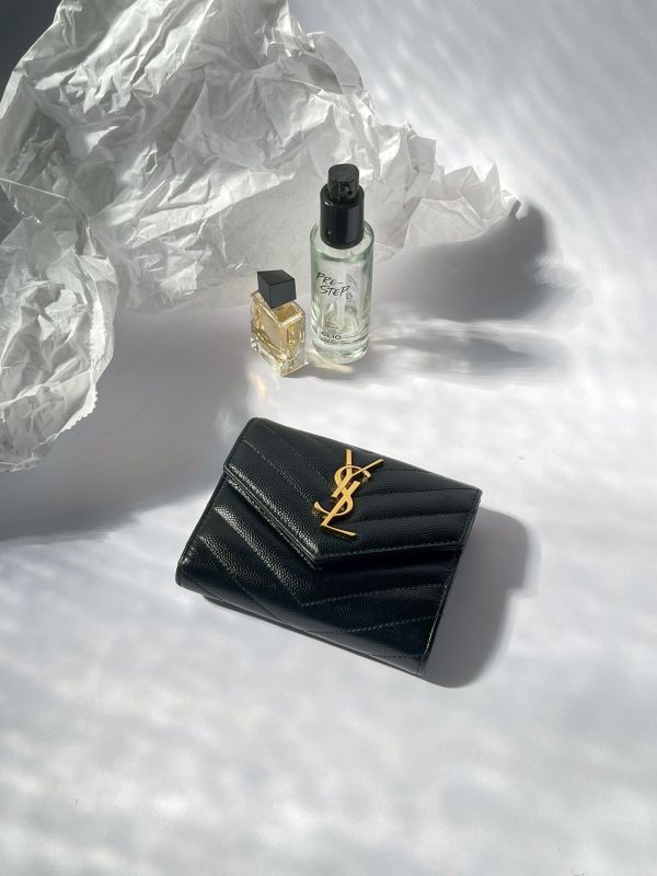 【分期0利率】YSL  魚子醬三折短夾 【9成新】 