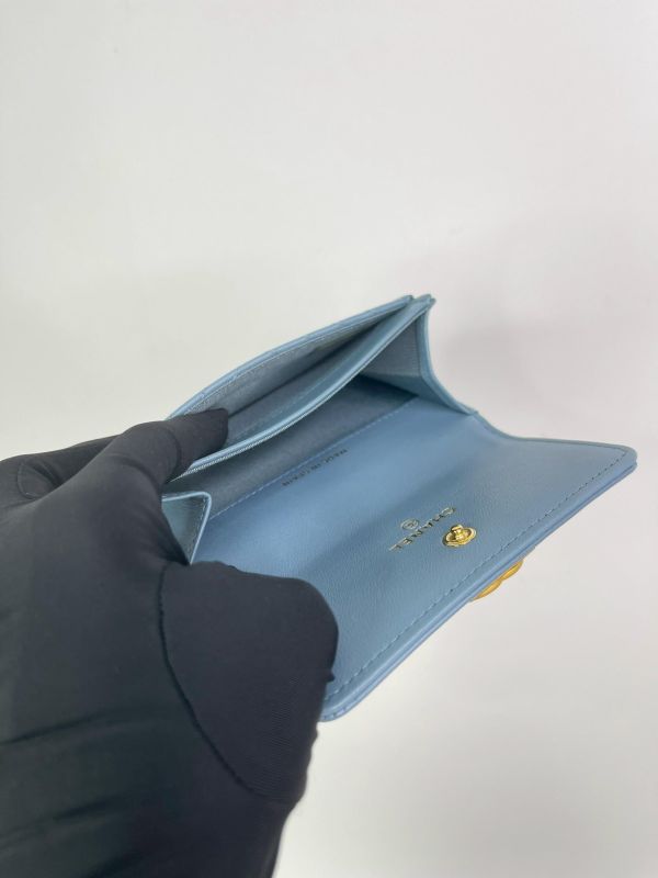 【未使用閒置品】CHANEL BOY山形紋翻蓋卡包 