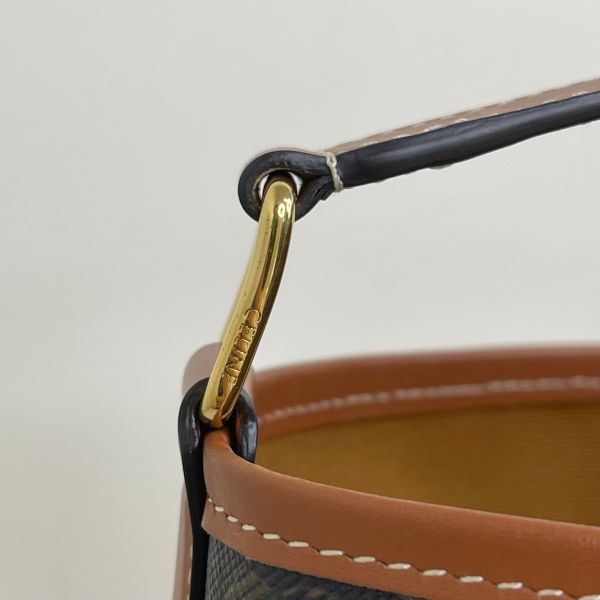 【12期0利率】CELINE TRIOMPHE老花小號水桶包【95成新】 