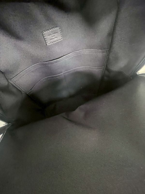 【分期0利率】LV Discovery 背包【未使用閒置品】 
