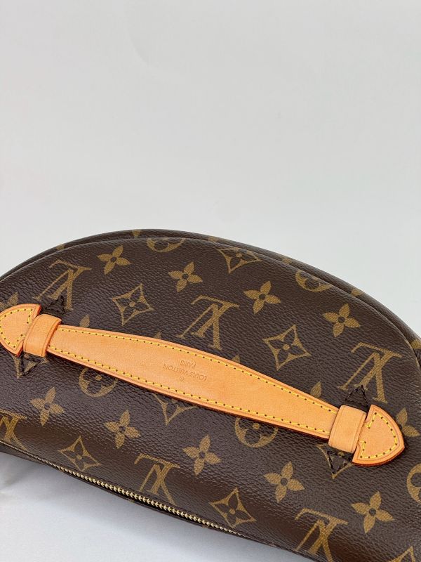 【9成新】LV Bumbag老花腰包 