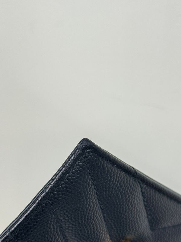 【分期0利率】YSL 魚子醬照片夾層兩折短夾【99成新】 