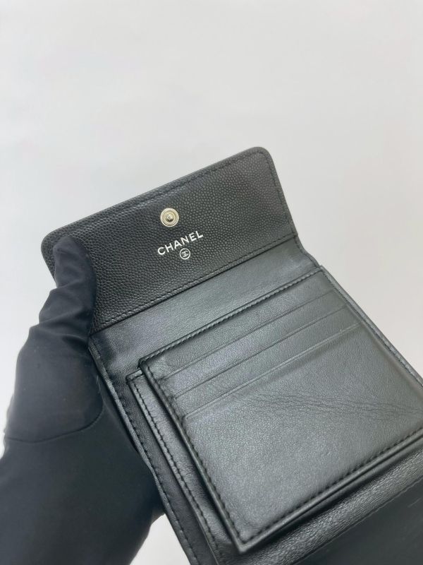 【9成新】CHANEL BOY 背面拉鍊 三折短夾 