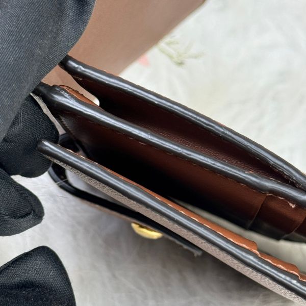 【12期0利率】BURBERRY  零錢袋雙折短夾【九成新】 