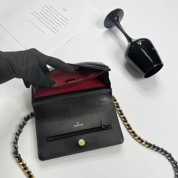 【12期0利率】CHANEL 19  WOC 【9成新】 