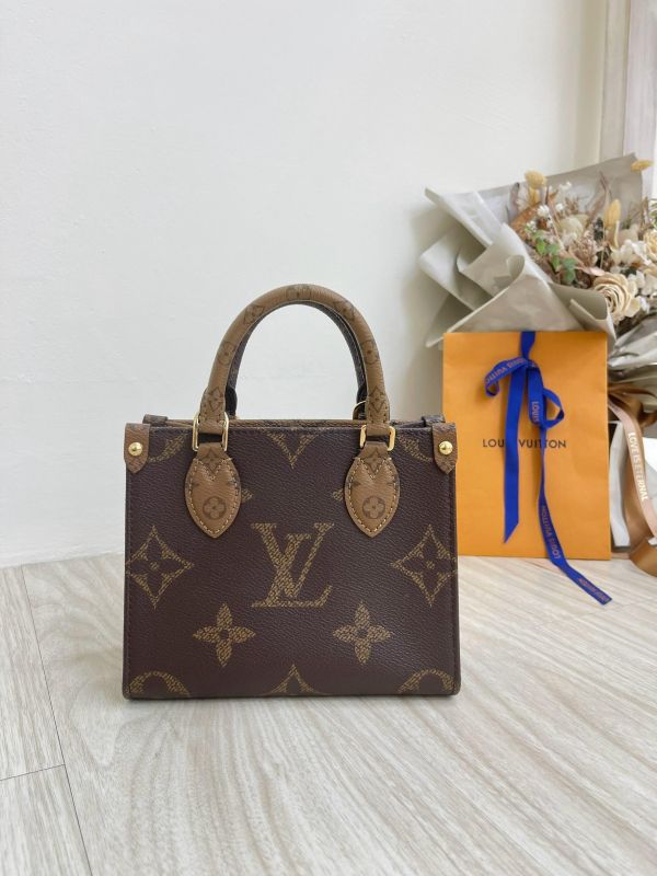 【95成新】LV ON THE GO BB 