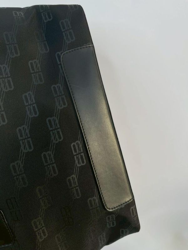 【95成新】BALENCIAGA BB印花手提包 