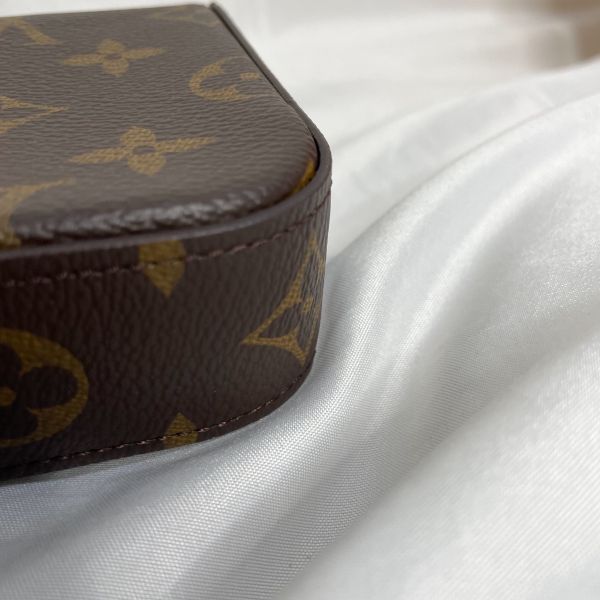 【12期0利率】【二手】LV Félicie Strap & Go 