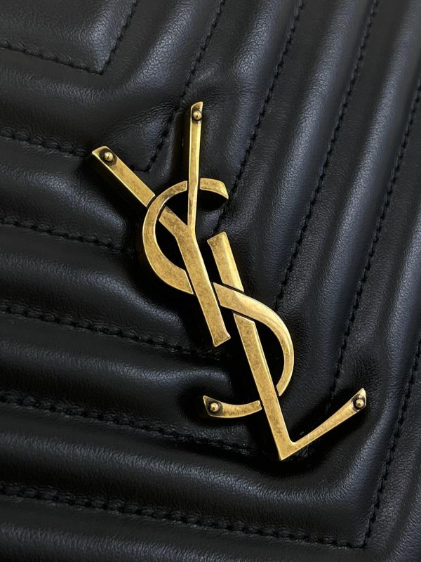 【95成新】YSL LOULOU 山形紋相機包 