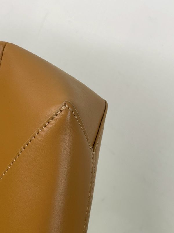 【分期0利率】LOEWE PUZZLE FOLD POUCH 沙色【9成新】 