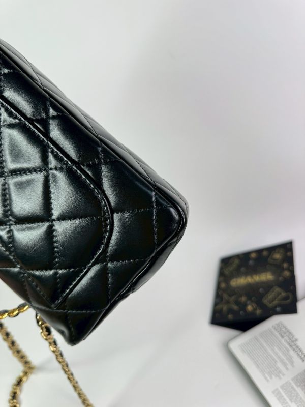 【分期0利率】CHANEL 23s 金屬HANDLE翻蓋鍊包 【99成新】