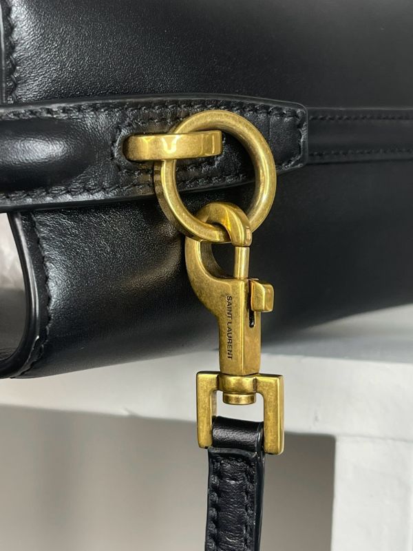 【分期0利率】YSL le 37亮面皮革迷你手袋【95成新】 