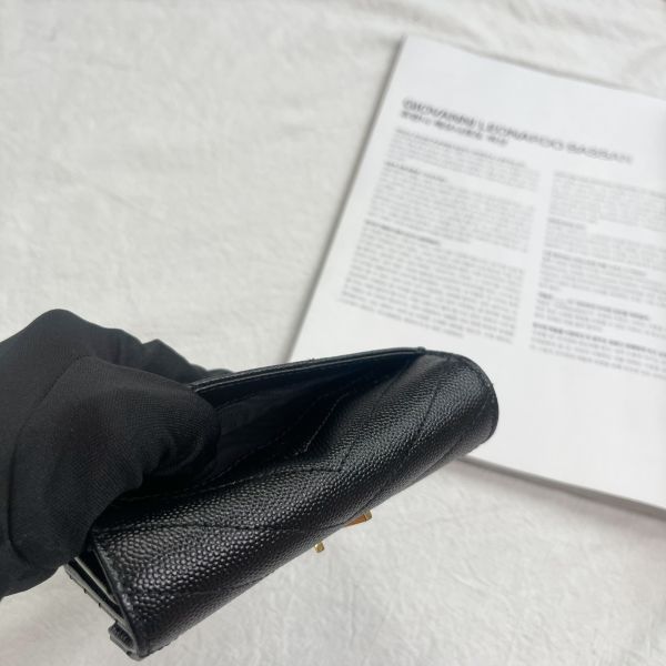 【12期0利率】YSL  魚子醬三折短夾 【9成新】 