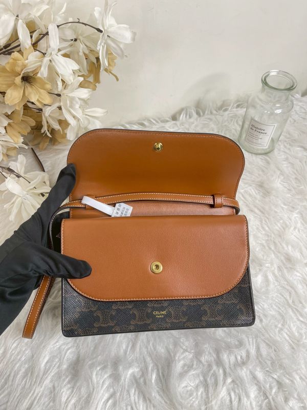 【分期0利率】CELINE TRIOMPHE凱旋門 STRAP WOC【95成新】 