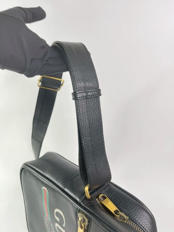 【9成新】GUCCI 復古印刷LOGO牛皮斜背包 