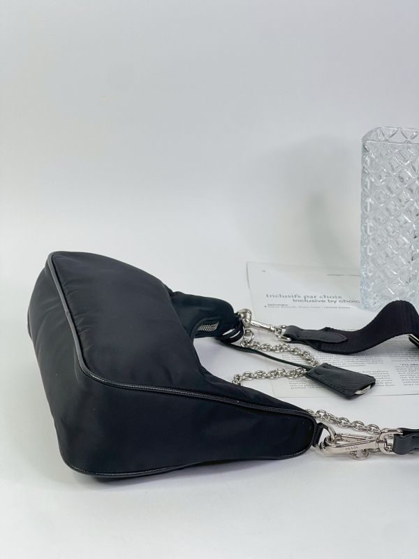 【9成新】PRADA Re-Edition 2005 Re-Nylon 手袋 