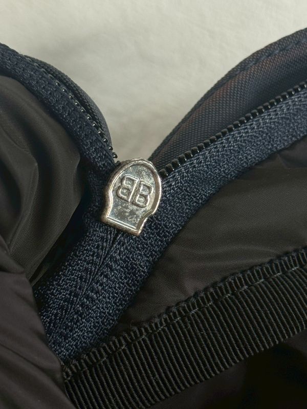 【分期0利率】BALENCIAGA 刺繡LOGO後背包【99成新】 