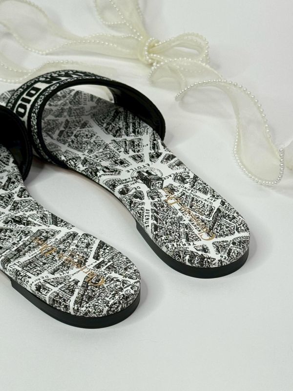 【未使用閒置品】DIOR DWAY 刺繡拖鞋 