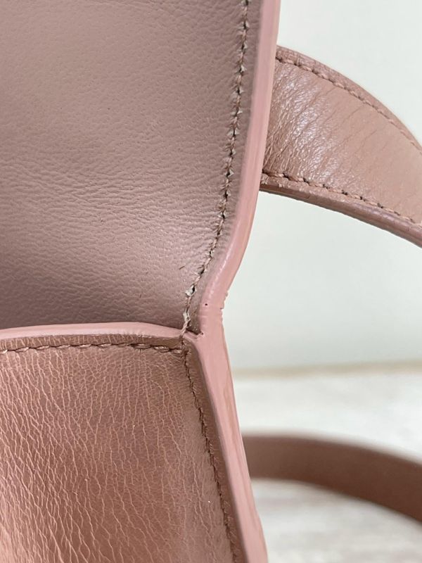 【9成新】DIOR 30 MONTAIGNE 中號 乾燥玫瑰粉 