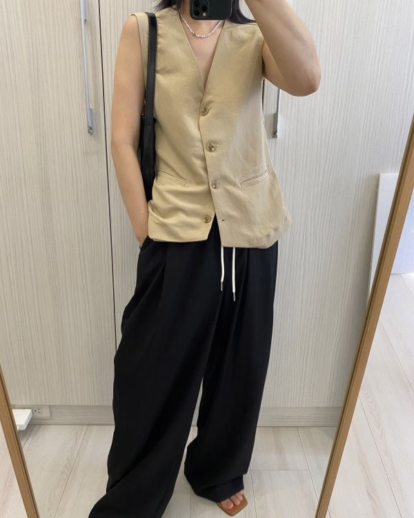 超美麻料馬夾背心 