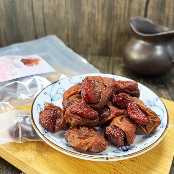 外銷日本草莓梅子8包組(45g/包) 外銷 日本 熟成 無籽 厚肉 梅乾 梅肉 梅子 草莓