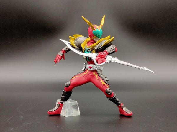 BANDAI 假面騎士 Masked Rider 轉蛋 HG 4 刀 劍 動作 姿勢 全6種 中古品-C級 