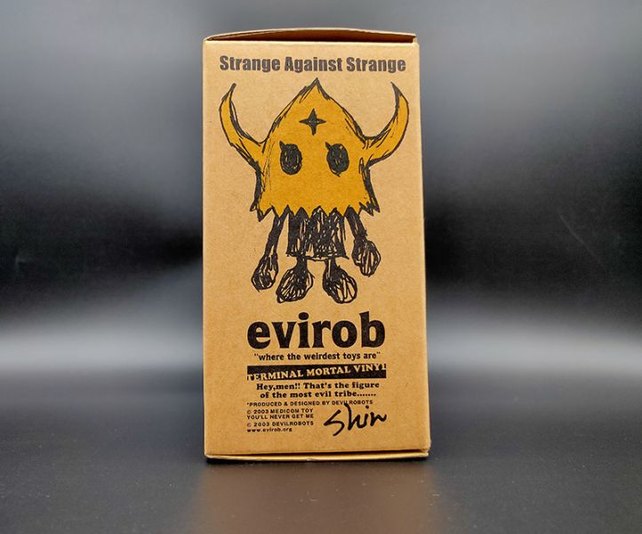 MEDICOM TOY evirob 牛角人 DEVILROBOTS 軍團新兵 黃頭黑身 WCC16紀念 300體限定 中古品-S級 