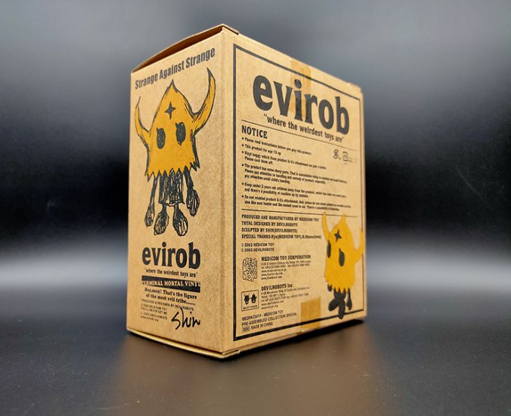 MEDICOM TOY evirob 牛角人 DEVILROBOTS 軍團新兵 黃頭黑身 WCC16紀念 300體限定 中古品-S級 