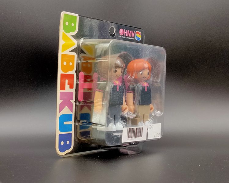 MEDICOM TOY BABEKUB  100% HMV 限定 BOY & GIRL 制服 男孩 女孩 吊卡 中古品-S級 