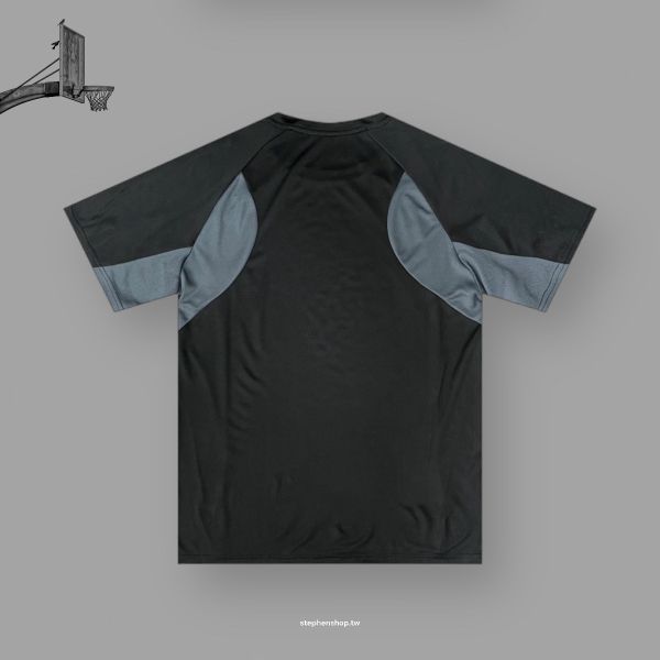 BASKETBALL 超透氣訓練短T 