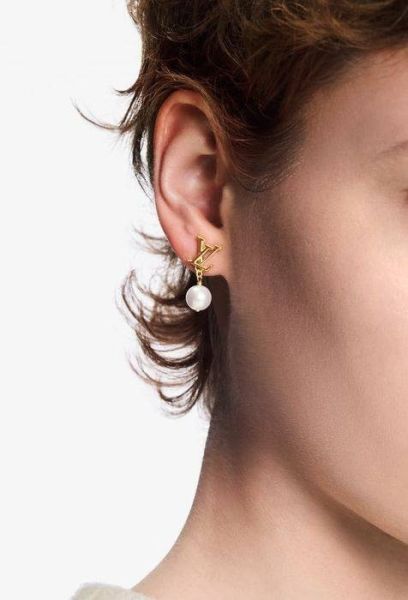 日本 Louis Vuitton LV  M01585 珍珠耳環 日本 Louis Vuitton LV  M01585 珍珠耳環