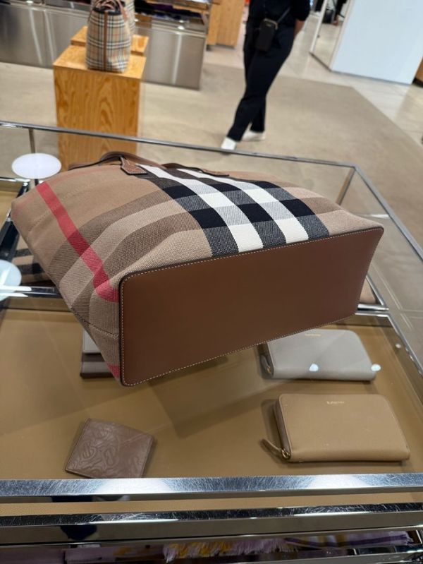 日本 BURBERRY 經典格紋棉麻托特包 日本 BURBERRY 經典格紋棉麻托特包