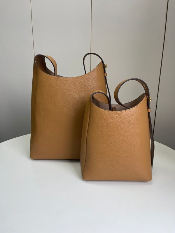 日本 Tory Burch Romy Hobo 牛皮包 日本 Tory Burch Romy Hobo 牛皮包