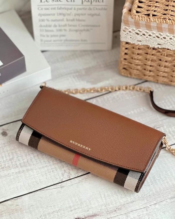 特價BURBERRY House 格紋拼皮革WOC長夾包II款(售價已折) BURBERRY,House  格紋拼皮革WOC長夾包