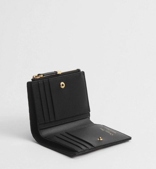 DIOR Caro Dahlia 籐格紋小牛皮對折短夾 DIOR Caro Dahlia 籐格紋小牛皮對折短夾