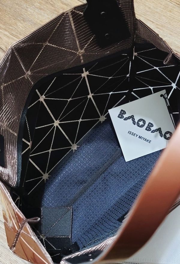 現貨日本BAOBAO ISSEY MIYAKE CARAT 托特包(售價已折) 現貨日本BAO BAO ISSEY MIYAKE CARAT 托特包
