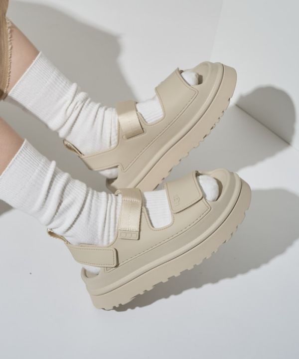 UGG Golden Glow厚底涼鞋 UGG Golden Glow厚底涼鞋