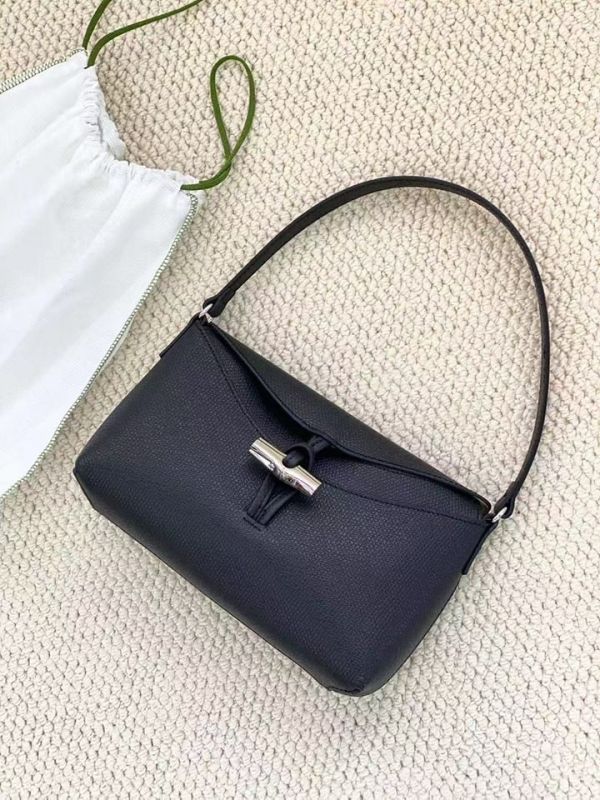日本 Longchamp Roseau S Hobo Bag 腋下包 日本 Longchamp Roseau S Hobo Bag 腋下包