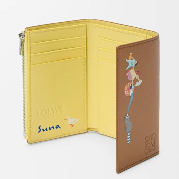日本LOEWE x Suna Fujita 浣熊豎款小號錢包（納帕小牛皮） 日本LOEWE x Suna Fujita 浣熊豎款小號錢包（納帕小牛皮）