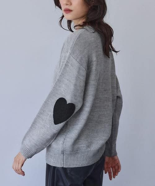 日本手臂有撞色愛心針織上衣 日本手臂有撞色愛心針織上衣
